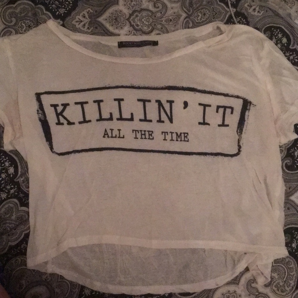 Cropped white tee